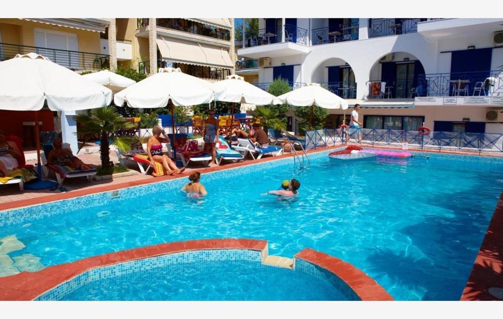 Hotel Makedonia Sky Hanioti Zewnętrze zdjęcie